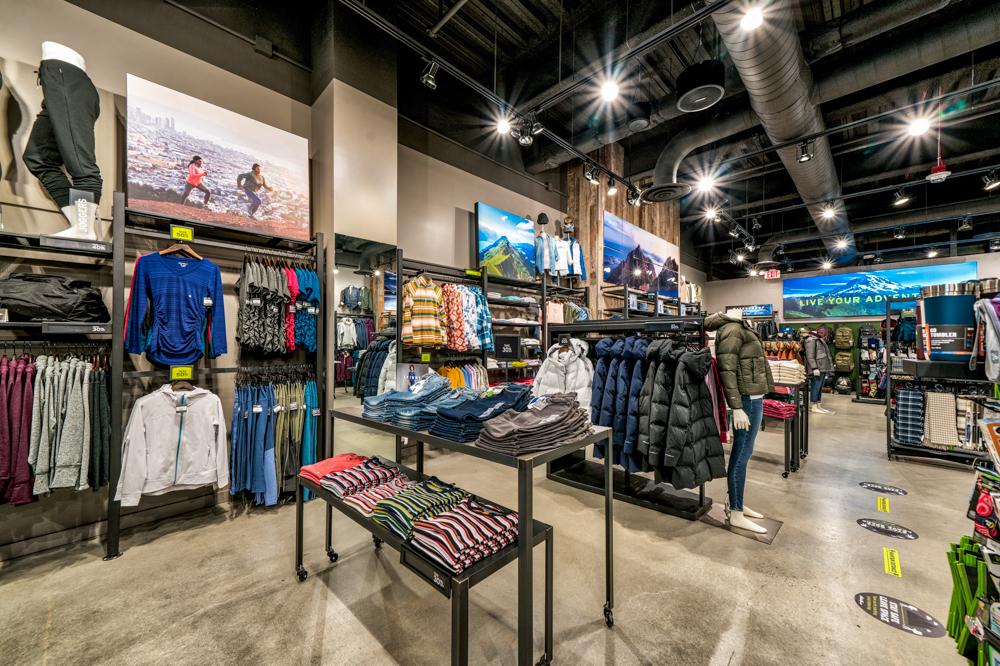 Retail Interior Build-Out Project for Eddie Bauer in NJ